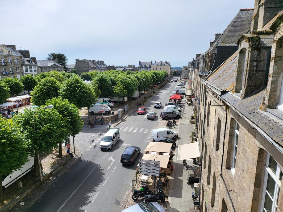 Du Marche * Dinan
