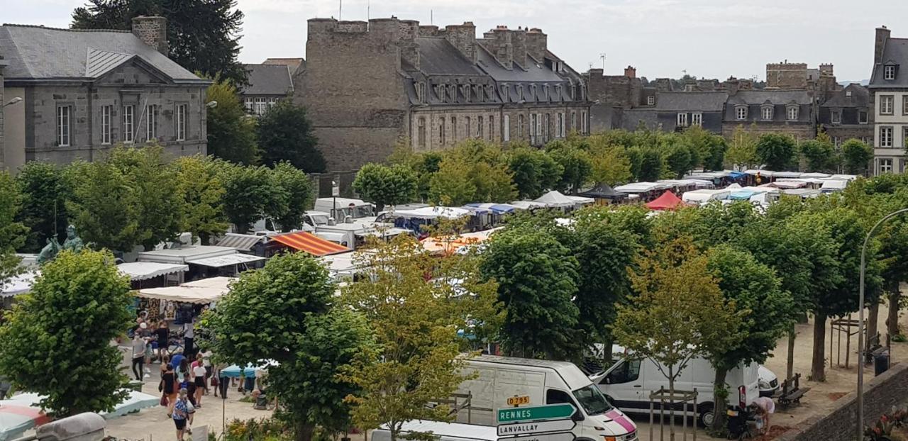 Du Marche